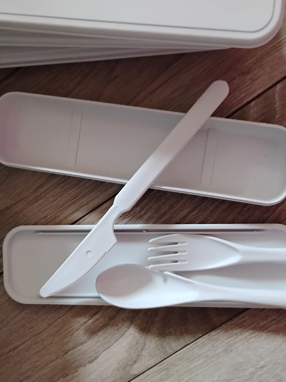 White Portable Cutlery Set with Travel Case